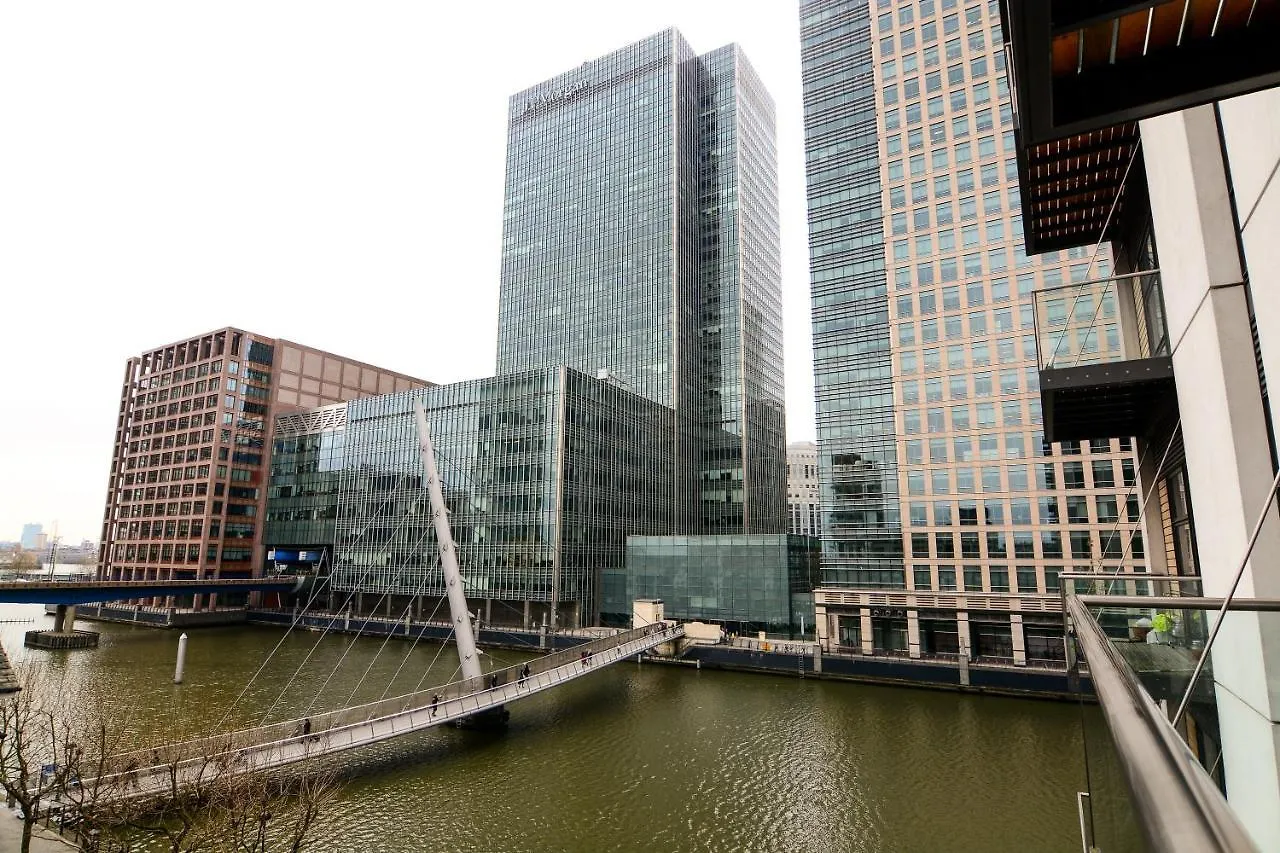 Canary Wharf - Corporate River View Apartments Λονδίνο