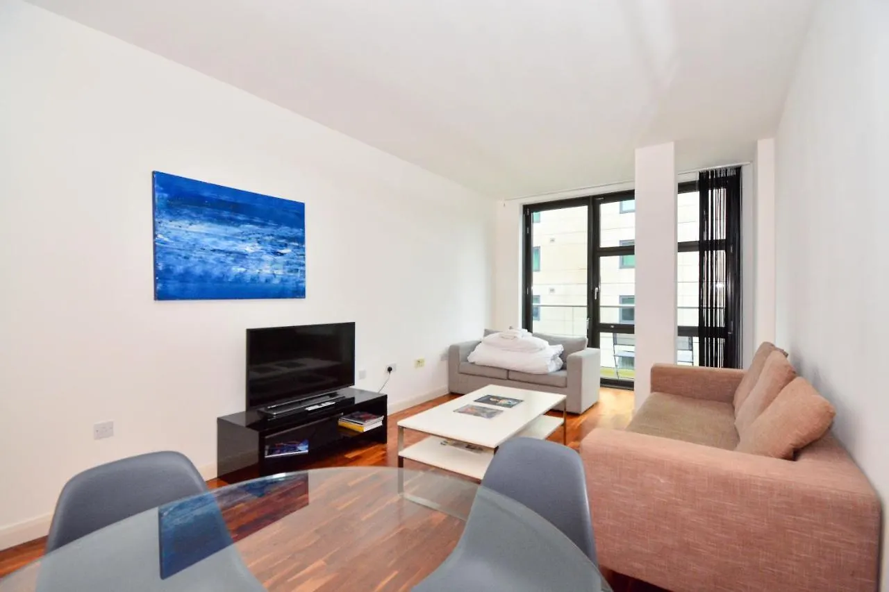 Canary Wharf - Corporate River View Apartments Λονδίνο